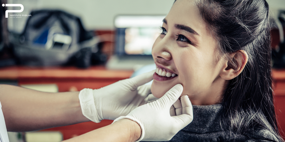 A Importância da Manutenção dos Procedimentos de Estética Dental
